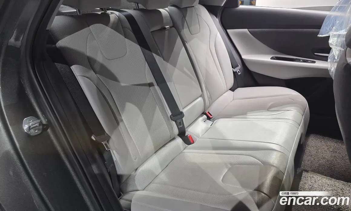 Hyundai Avante 2021 1.6 автомат (гидро), фото 11 Hyundai Avante 2021 1.6 автомат (гидро), фото 11