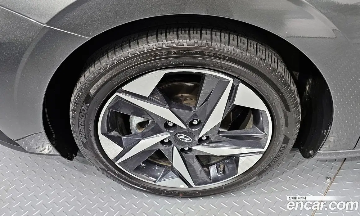 Hyundai Avante 2021 1.6 автомат (гидро), фото 5 Hyundai Avante 2021 1.6 автомат (гидро), фото 5