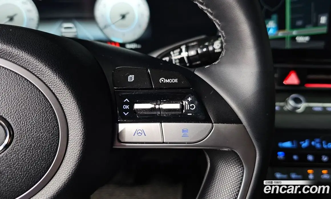 Hyundai Avante 2021 1.6 автомат (гидро), фото 21