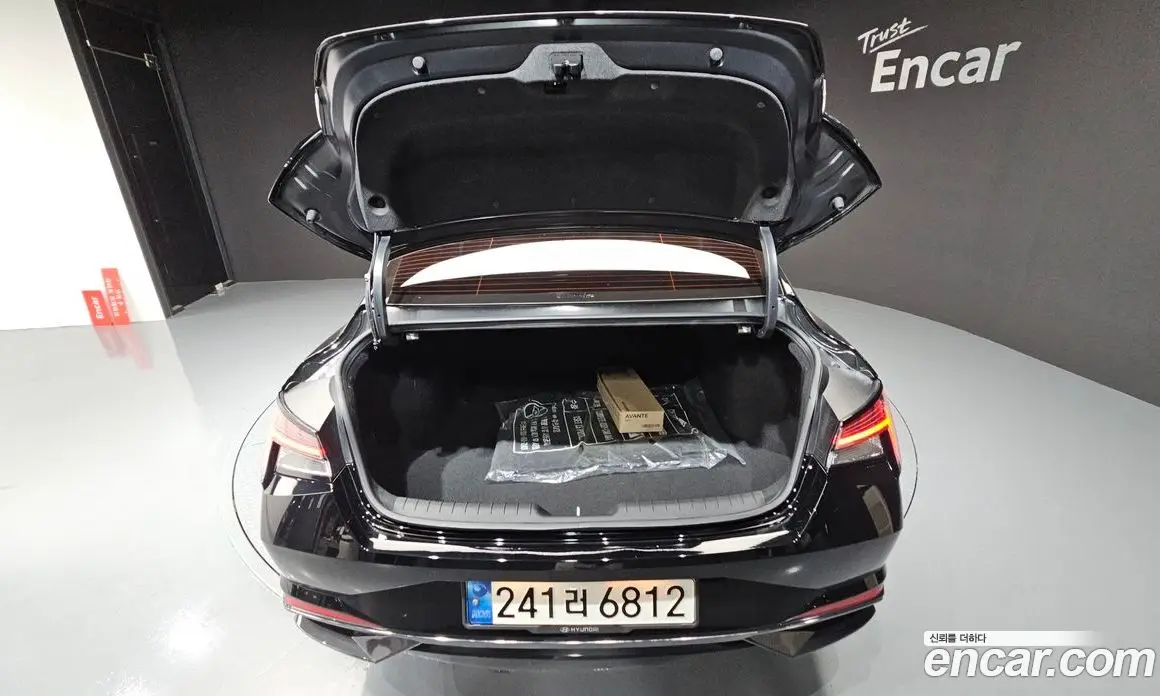 Hyundai Avante 2021 1.6 автомат (гидро), фото 29