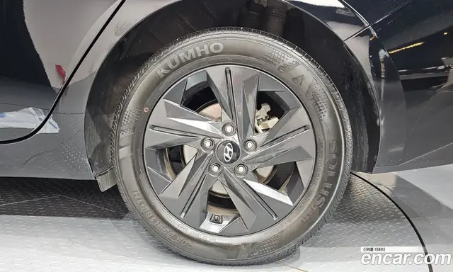 Hyundai Avante 2021 1.6 автомат (гидро), миниатюра 7