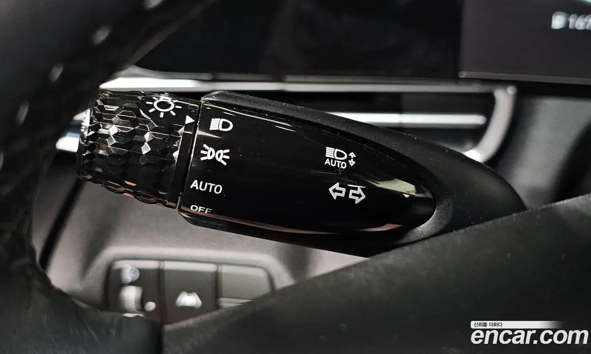 Hyundai Avante 2023 1.6 автомат (гидро), фото 29