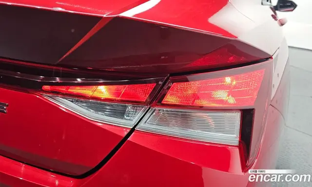 Hyundai Avante 2023 1.6 автомат (гидро), миниатюра 9