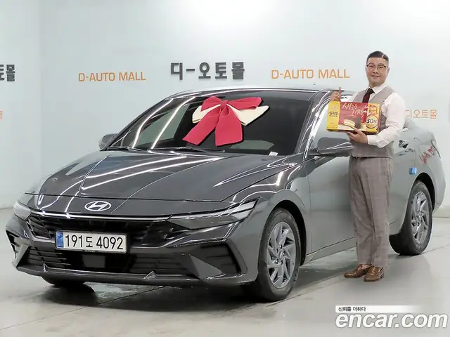 Hyundai Avante 2024 1.6 автомат (гидро), миниатюра 1