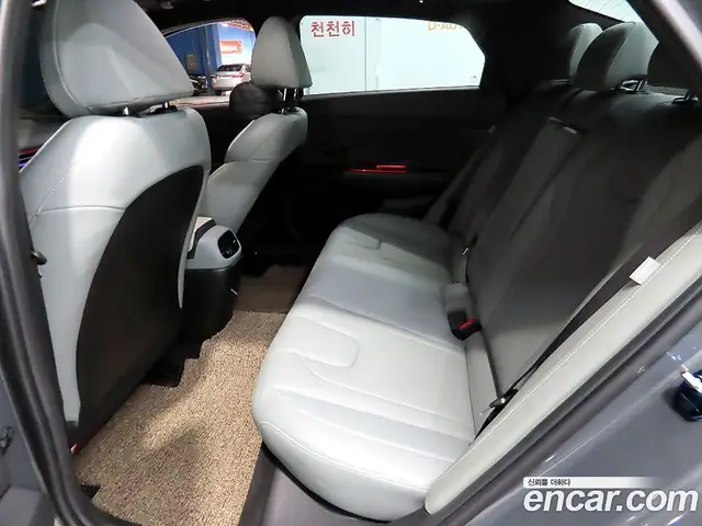 Hyundai Avante 2024 1.6 автомат (гидро), миниатюра 11
