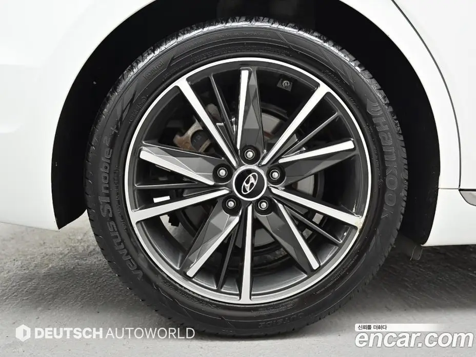 Hyundai Grandeur 2021 2.5 автомат (гидро), фото 17