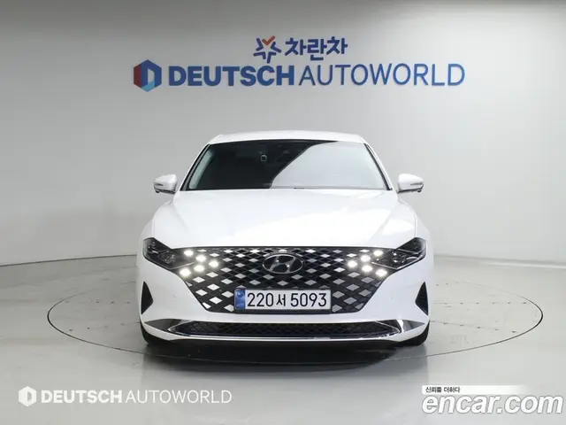 Hyundai Grandeur 2021 2.5 автомат (гидро), миниатюра 3