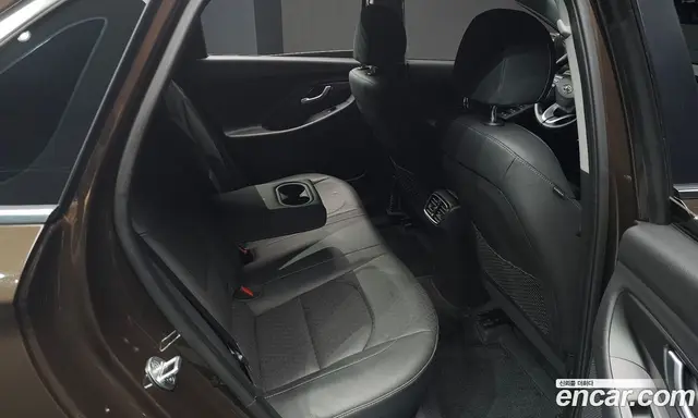 Hyundai i30 2016 1.4 автомат (гидро), миниатюра 12