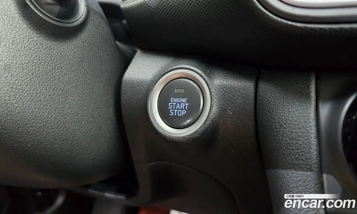 Hyundai Kona 2018 1.6 автомат (гидро), фото 30