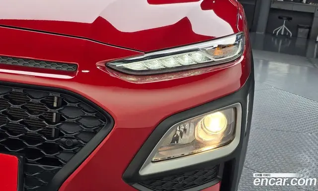 Hyundai Kona 2018 1.6 автомат (гидро), миниатюра 8