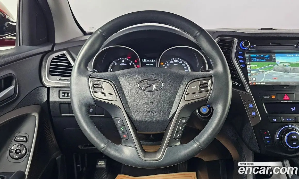 Hyundai Santa Fe 2016 2.0 автомат (гидро), фото 13