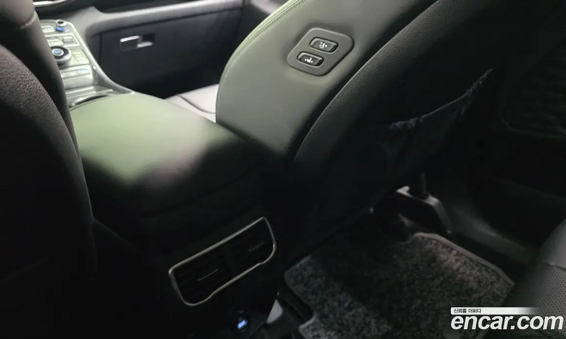 Hyundai Santa Fe 2021 2.2 автомат (гидро), фото 26