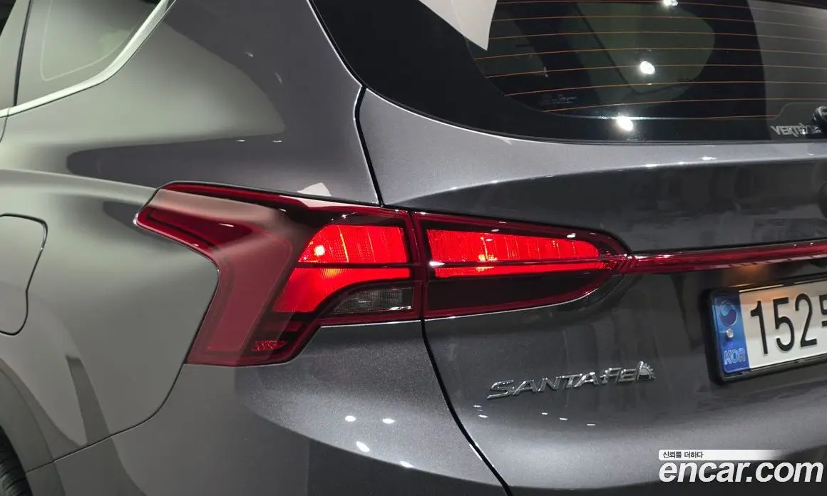 Hyundai Santa Fe 2021 2.2 автомат (гидро), фото 9
