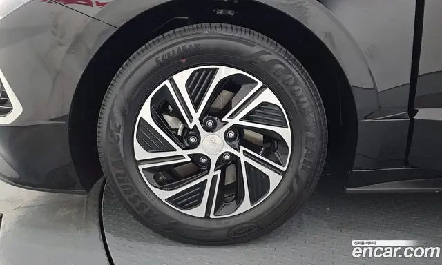 Hyundai Sonata 2023 2.0 автомат (гидро), миниатюра 5