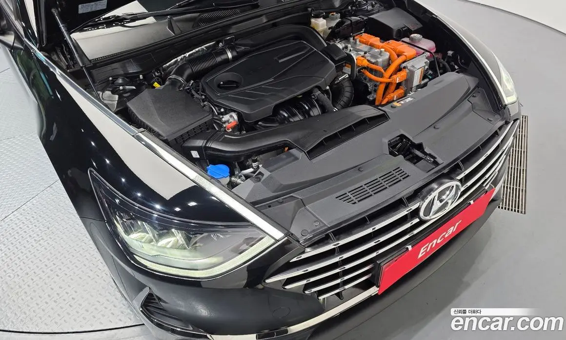 Hyundai Sonata 2023 2.0 автомат (гидро), фото 6