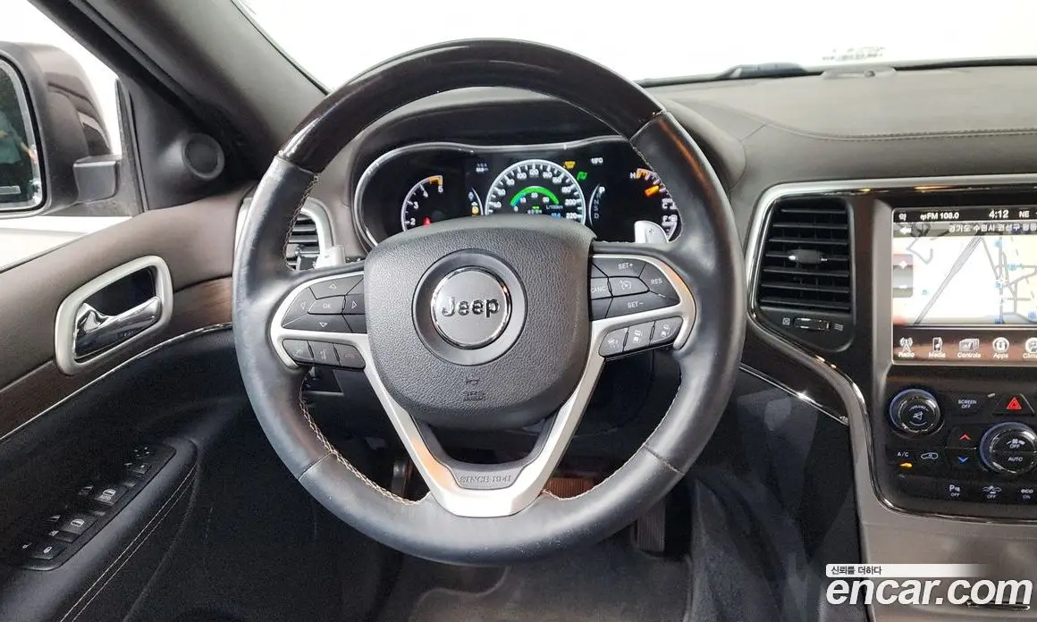 Jeep Cherokee 2013 3.0 автомат (гидро), фото 13