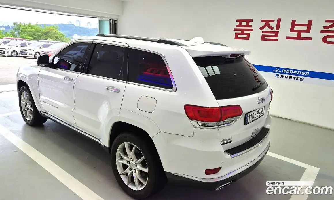 Jeep Cherokee 2015 3.0 автомат (гидро), фото 12