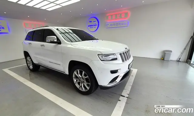 Jeep Cherokee 2015 3.0 автомат (гидро), миниатюра 9