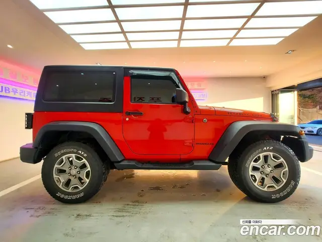 Jeep Wrangler 2014 2.8 автомат (гидро), миниатюра 4 Jeep Wrangler 2014 2.8 автомат (гидро), миниатюра 4