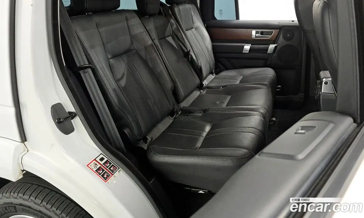 Land Rover Discovery 2016 3.0 автомат (гидро), фото 12