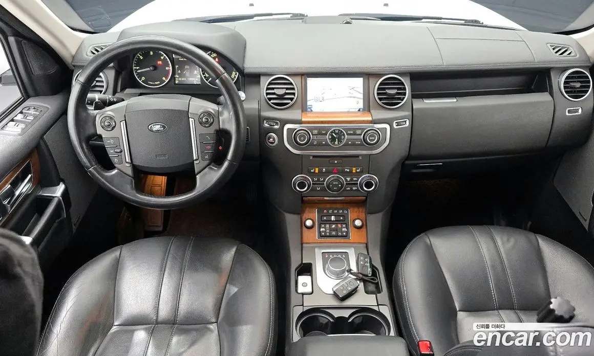 Land Rover Discovery 2016 3.0 автомат (гидро), фото 7