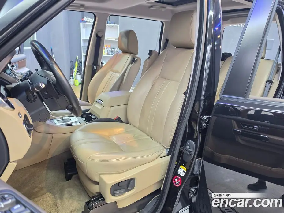 Land Rover Discovery 2016 3.0 автомат (гидро), фото 15