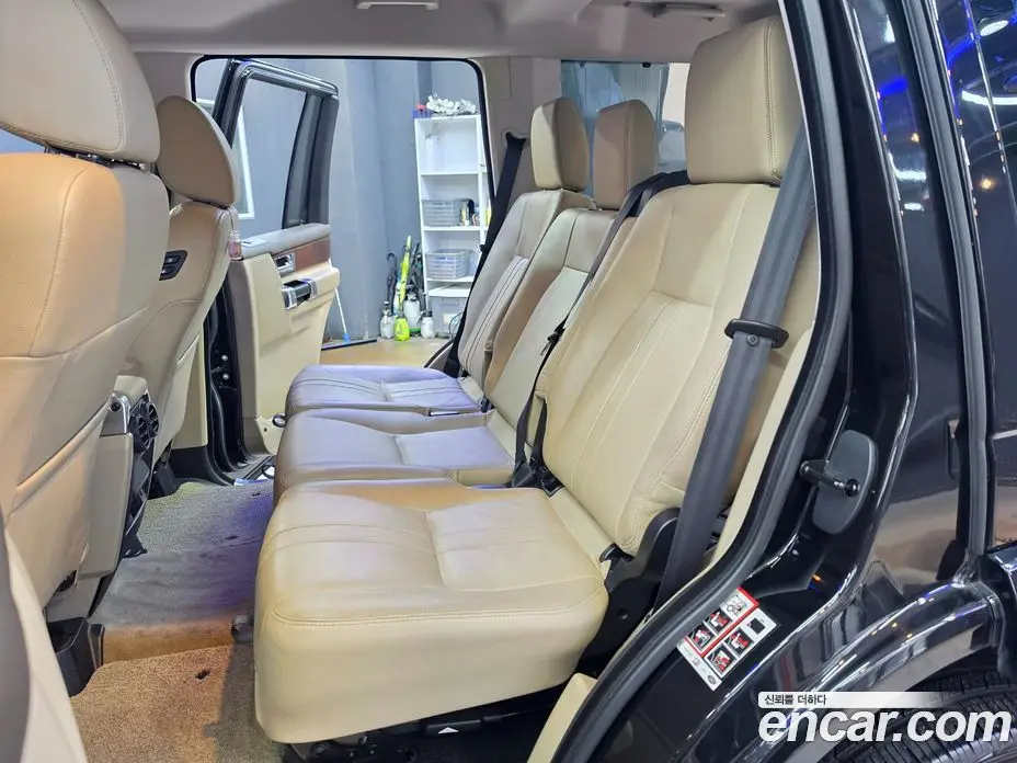 Land Rover Discovery 2016 3.0 автомат (гидро), фото 16