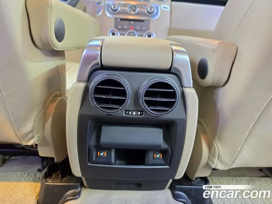 Land Rover Discovery 2016 3.0 автомат (гидро), фото 17