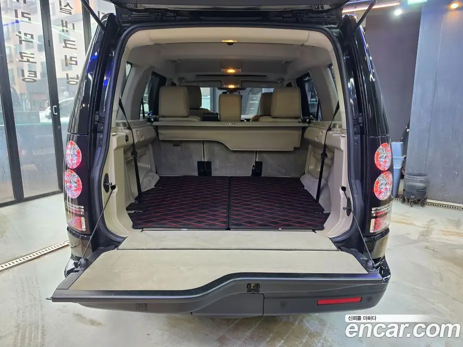 Land Rover Discovery 2016 3.0 автомат (гидро), фото 19