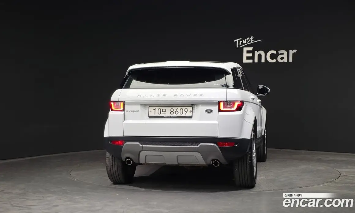 Land Rover Range Rover Evoque 2018 2.0 автомат (гидро), фото 4 Land Rover Range Rover Evoque 2018 2.0 автомат (гидро), фото 4