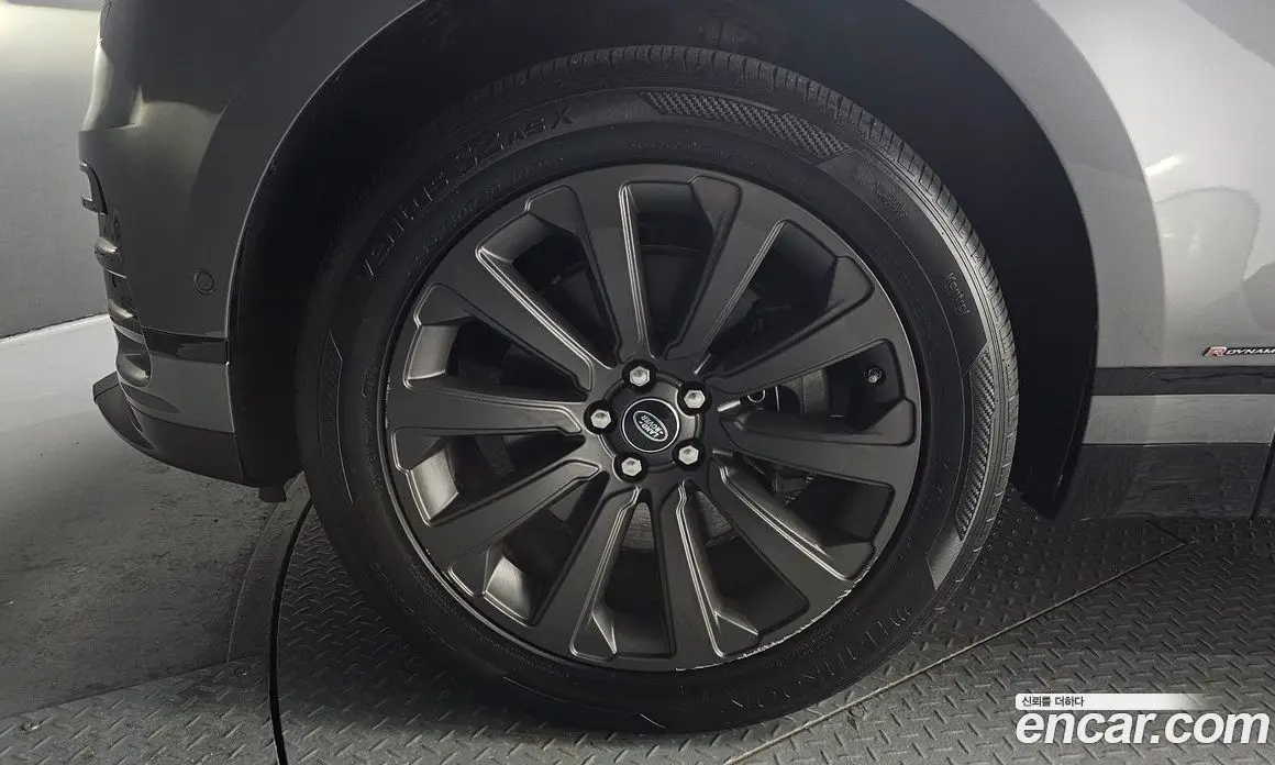 Land Rover Range Rover Velar 2017 3.0 автомат (гидро), фото 5