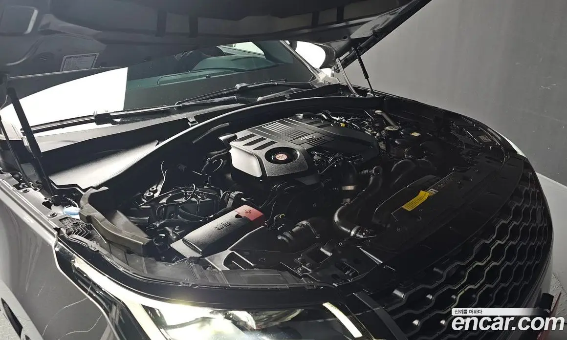 Land Rover Range Rover Velar 2017 3.0 автомат (гидро), фото 6