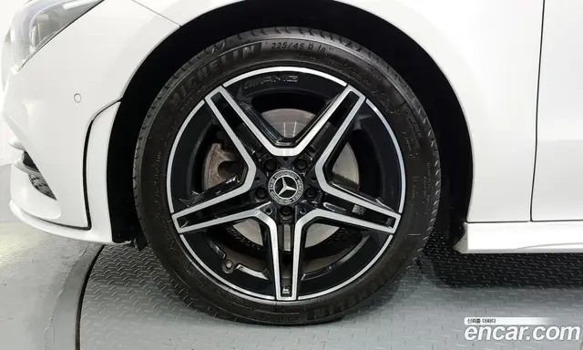 Mercedes-Benz CLA-Class 2023 2.0 автомат (гидро), миниатюра 5 Mercedes-Benz CLA-Class 2023 2.0 автомат (гидро), миниатюра 5