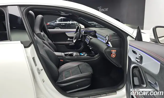 Mercedes-Benz CLA-Class 2023 2.0 автомат (гидро), миниатюра 10 Mercedes-Benz CLA-Class 2023 2.0 автомат (гидро), миниатюра 10