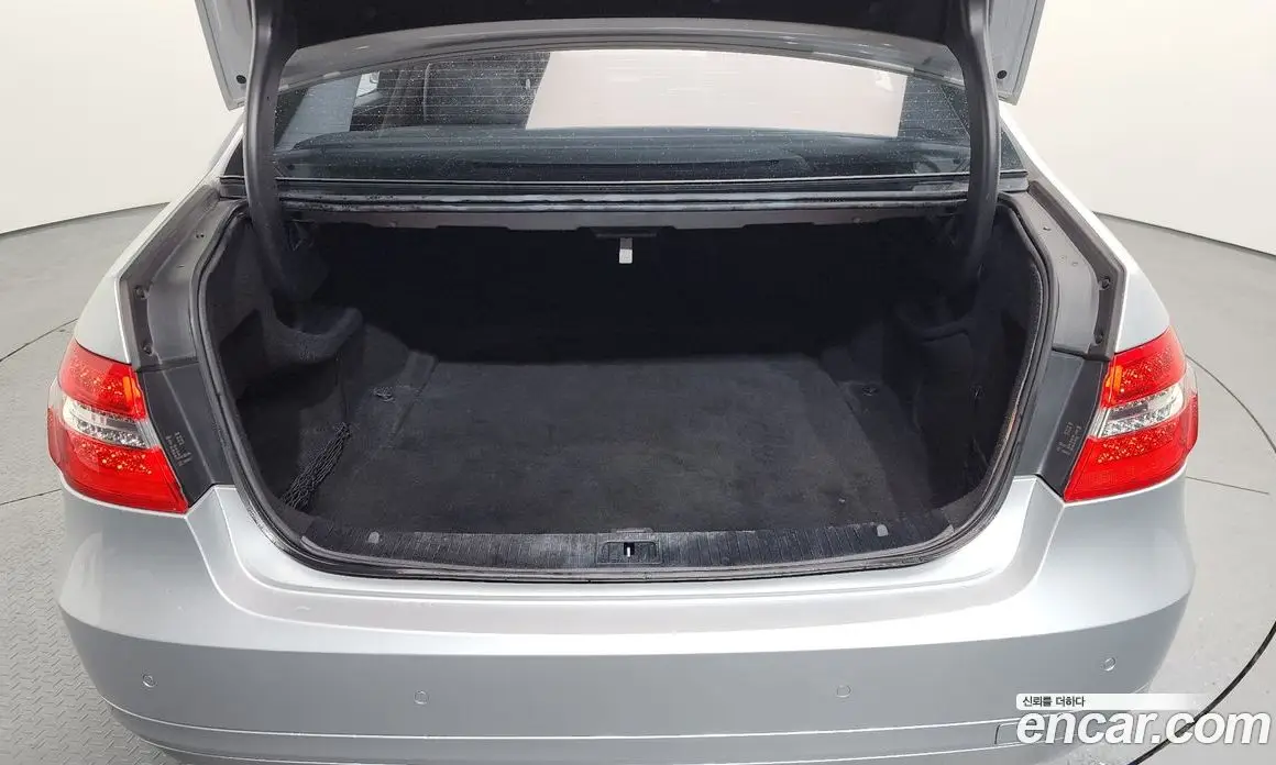Mercedes-Benz E-Class 2012 1.8 автомат (гидро), фото 20