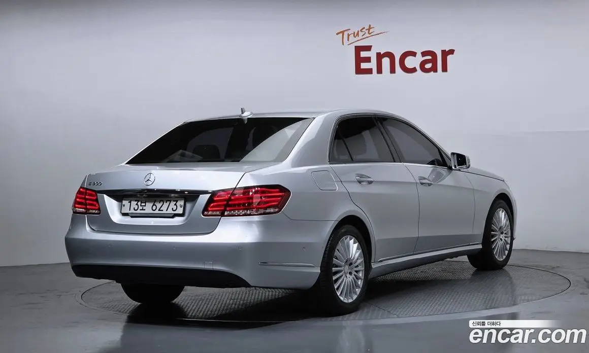 Mercedes-Benz E-Class 2014 3.5 автомат (гидро), фото 2 Mercedes-Benz E-Class 2014 3.5 автомат (гидро), фото 2