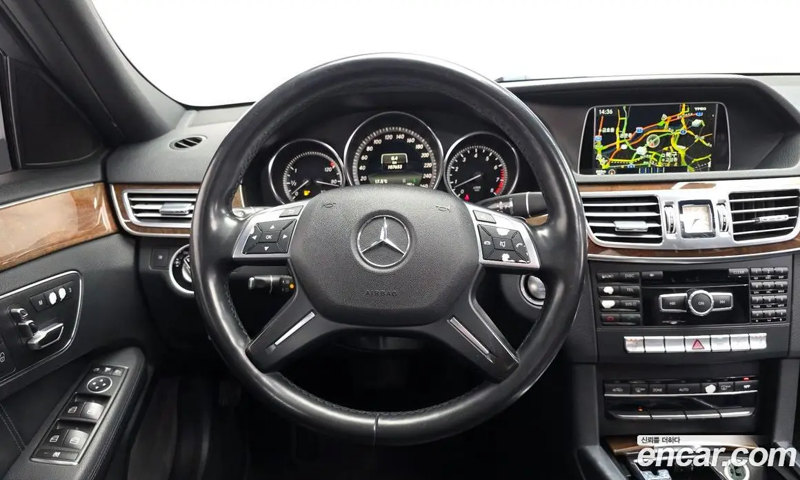 Mercedes-Benz E-Class 2014 3.5 автомат (гидро), фото 13 Mercedes-Benz E-Class 2014 3.5 автомат (гидро), фото 13