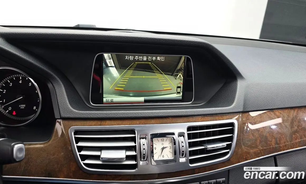 Mercedes-Benz E-Class 2014 3.5 автомат (гидро), фото 15 Mercedes-Benz E-Class 2014 3.5 автомат (гидро), фото 15