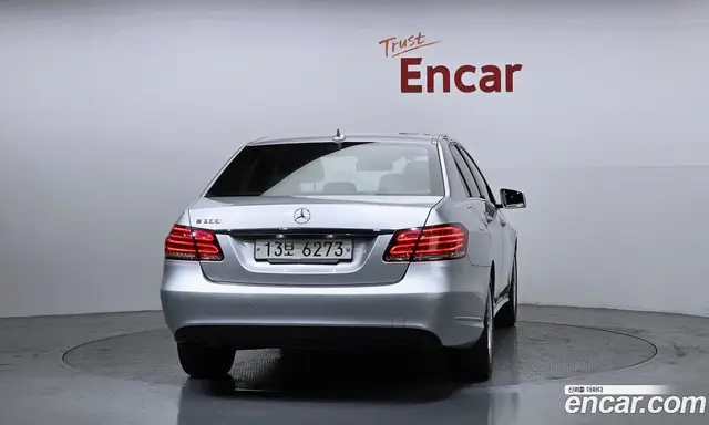 Mercedes-Benz E-Class 2014 3.5 автомат (гидро), миниатюра 4 Mercedes-Benz E-Class 2014 3.5 автомат (гидро), миниатюра 4
