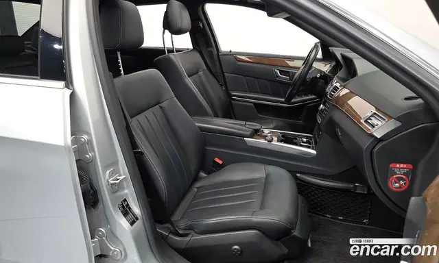 Mercedes-Benz E-Class 2014 3.5 автомат (гидро), миниатюра 10 Mercedes-Benz E-Class 2014 3.5 автомат (гидро), миниатюра 10