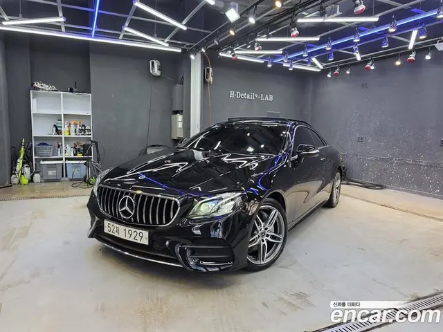 Mercedes-Benz E-Class 2018 1.9 автомат (гидро), миниатюра 3