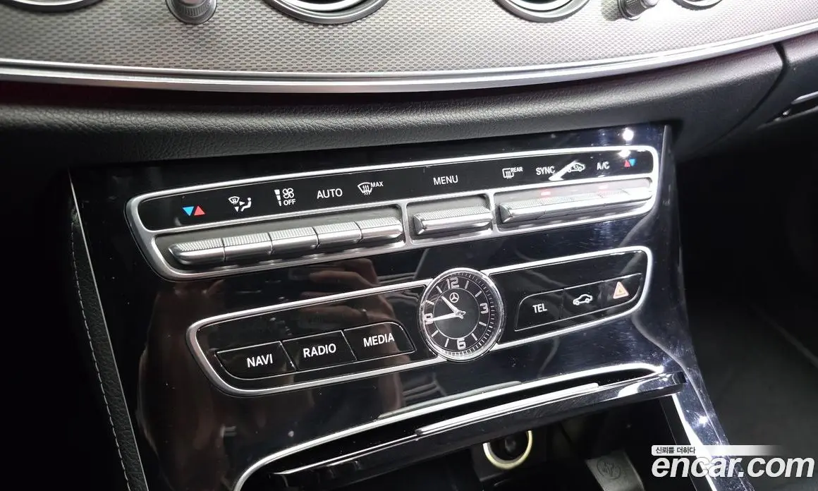Mercedes-Benz E-Class 2018 2.0 автомат (гидро), фото 26