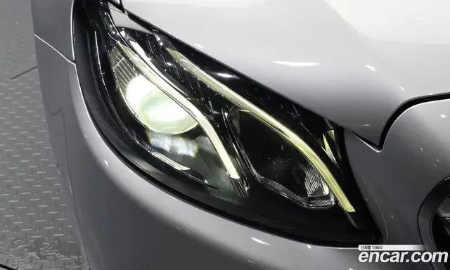 Mercedes-Benz E-Class 2018 2.0 автомат (гидро), миниатюра 7