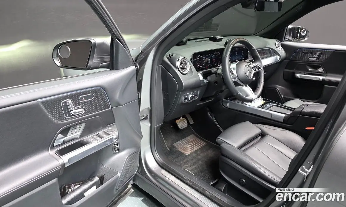 Mercedes-Benz GLB-Class 2024 1.9 автомат (гидро), фото 11 Mercedes-Benz GLB-Class 2024 1.9 автомат (гидро), фото 11