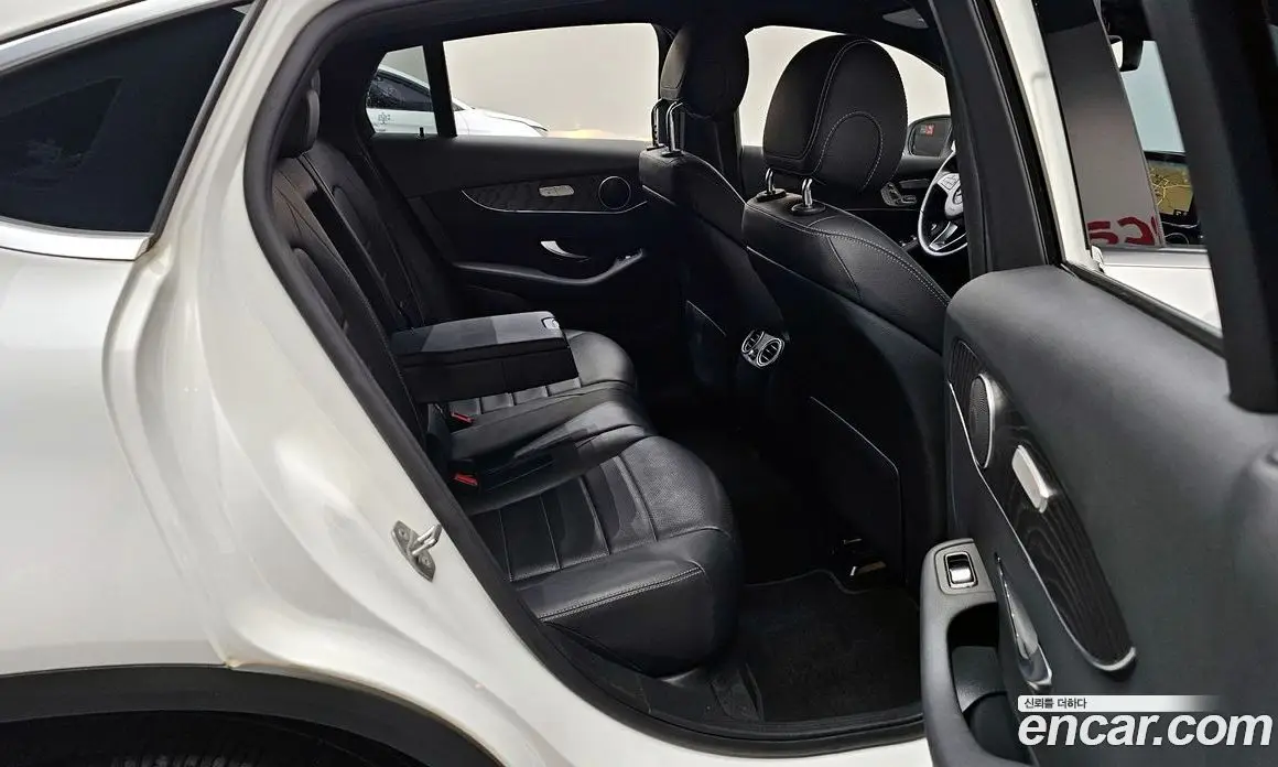 Mercedes-Benz GLC-Class 2019 2.0 автомат (гидро), фото 12 Mercedes-Benz GLC-Class 2019 2.0 автомат (гидро), фото 12