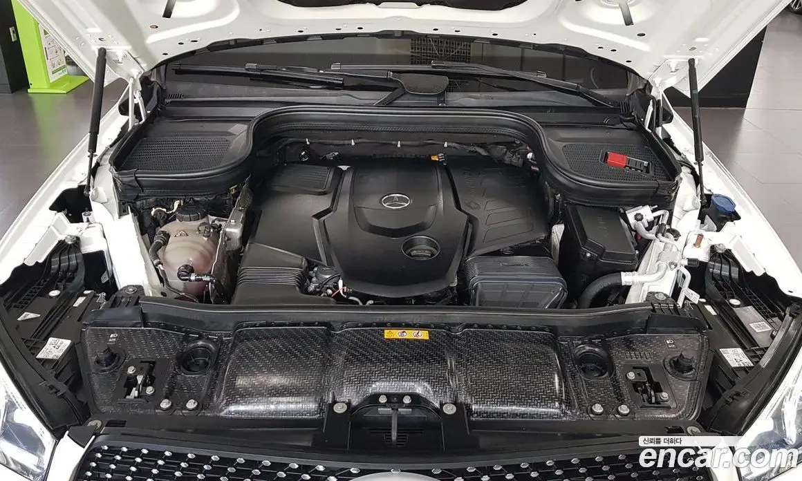 Mercedes-Benz GLE-Class 2023 2.9 автомат (гидро), фото 6