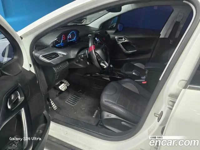 Peugeot 2008 2016 1.6 автомат (гидро), миниатюра 11
