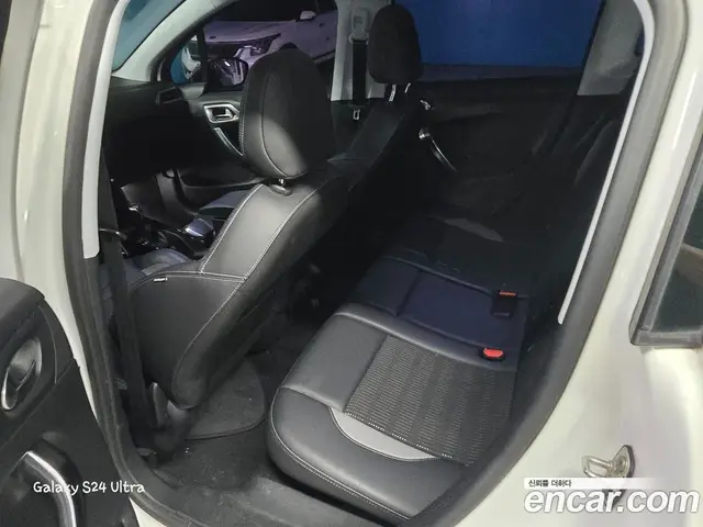 Peugeot 2008 2016 1.6 автомат (гидро), миниатюра 12