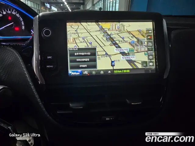 Peugeot 2008 2016 1.6 автомат (гидро), миниатюра 8