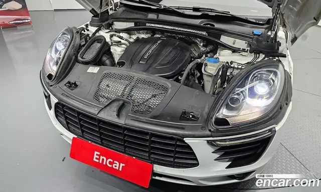 Porsche Macan 2018 2.0 автомат (гидро), миниатюра 6 Porsche Macan 2018 2.0 автомат (гидро), миниатюра 6